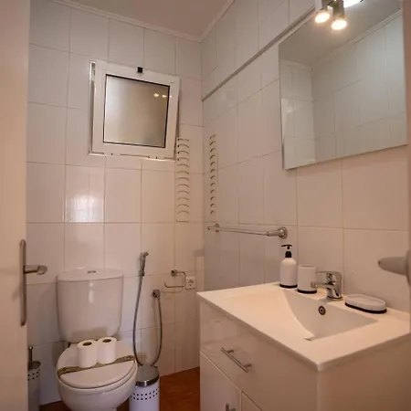 Cozy And Quiet 3-bedroom Flat Appartement Lissabon
